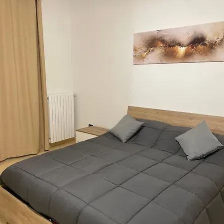 Casa Di Giulia * 바를레타